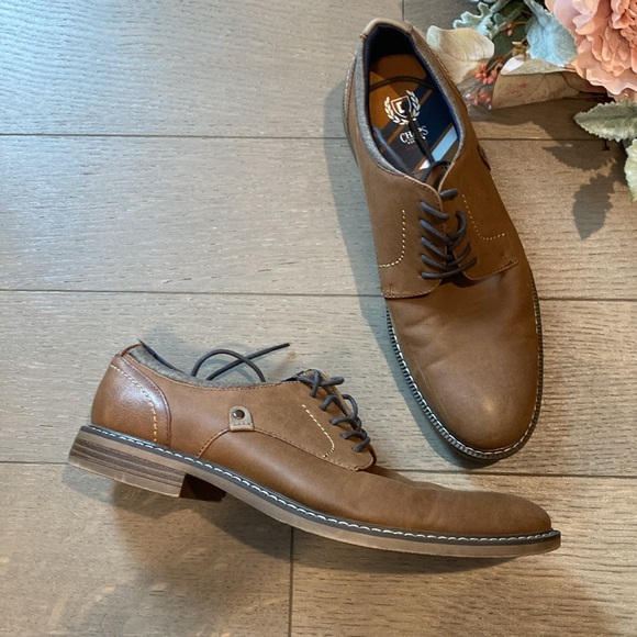 Brown Chaps Dress Shoes 10.5 - Picture 4 of 7